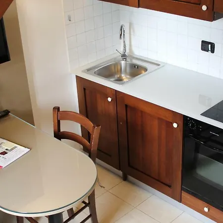 Villa Ferri Apartments *